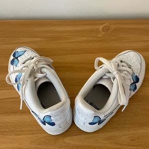 Nike Air Force One with butterflies. Girls sz 3.5